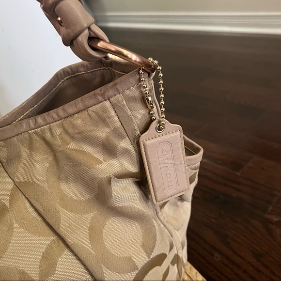 Coach Signature Canvas Leather handle Bag - Picture 13 of 13